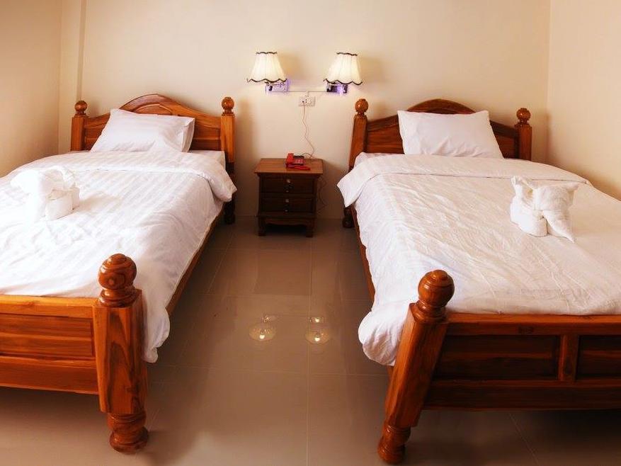Pornnarumit Hotel That Phanom Экстерьер фото